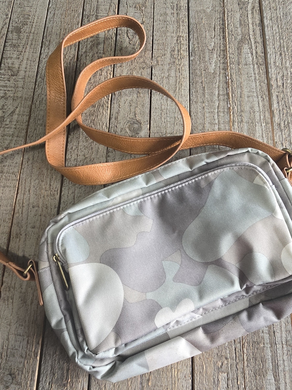 Thirty One Gray Camo Crossbody Bag with Tan Strap